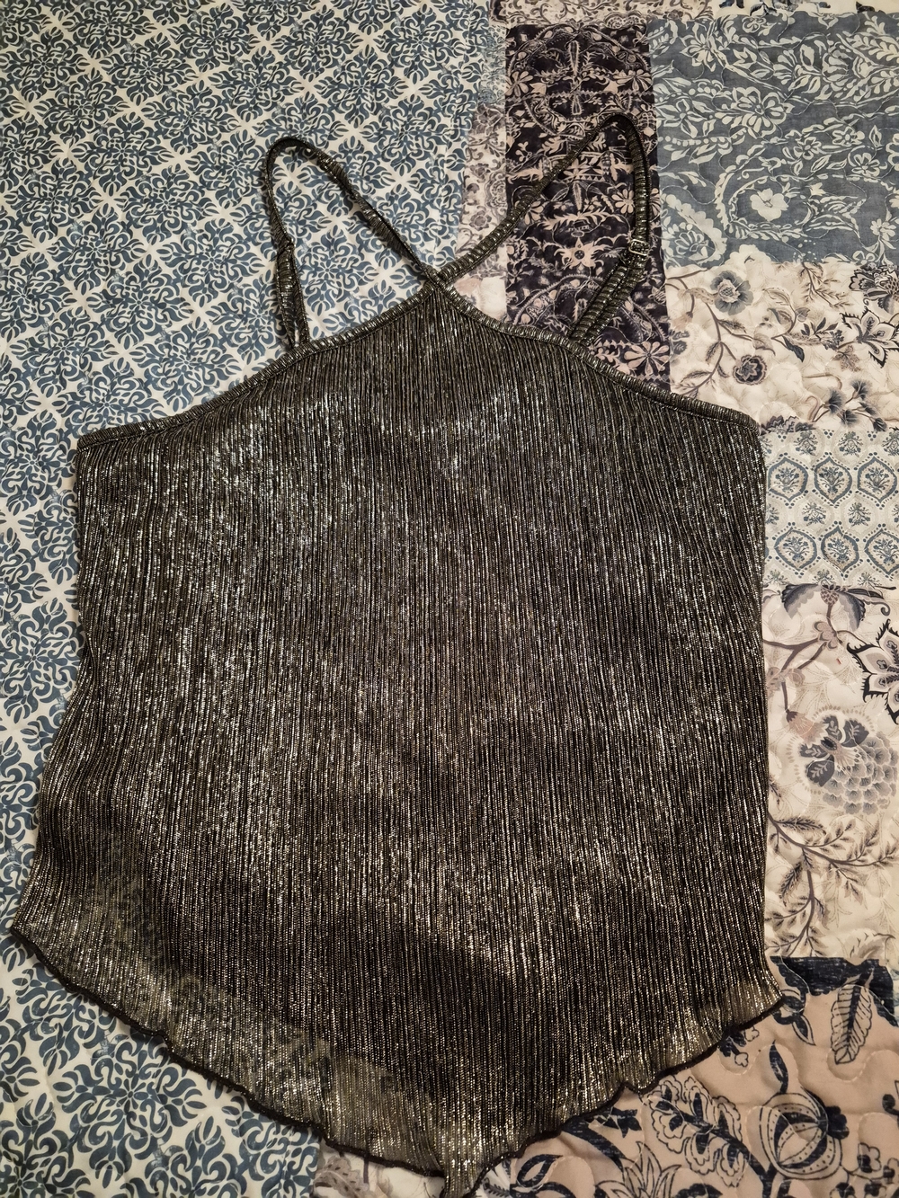 No Boundaries Silver Metallic Ribbed Camisole